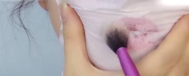 哑光唇 口红太贵?姑娘只用了1支口红 画出了8种唇色!