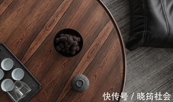 公卫|单身男青年的180㎡之家,全屋简约风,一个人独居,也住出高级感