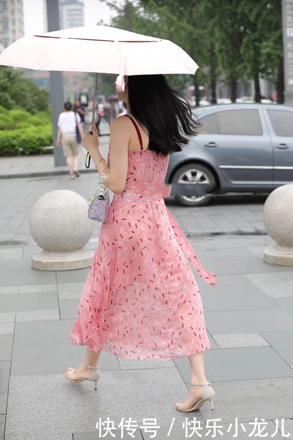 小小的|非常有灵气的少女!小小的鼻子微微上翘,带回家是爸妈喜欢的类型