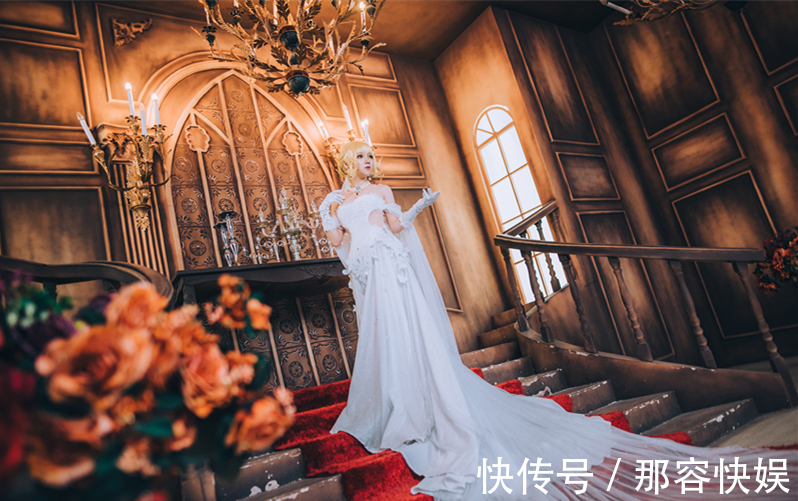 梦幻花|身穿纯白婚纱的Saber,轻点琴键白纱曳地美丽如天使,吾王嫁我!