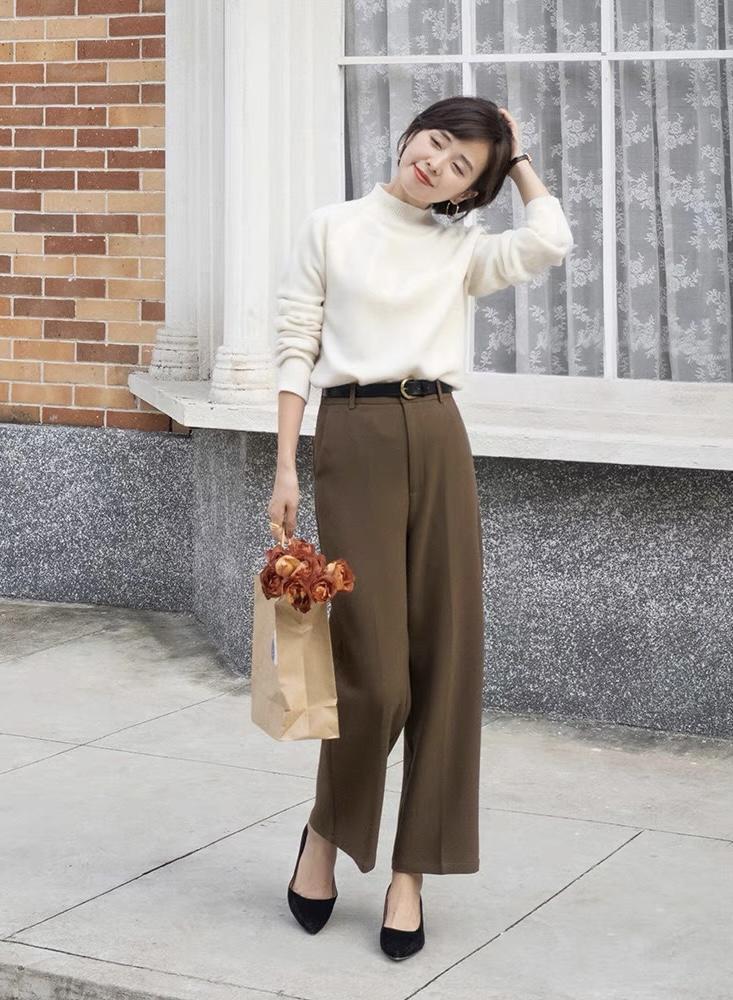 大地色|衣橱里一定要有一条“阔腿裤”,时髦精都爱,让你轻松穿出高级感