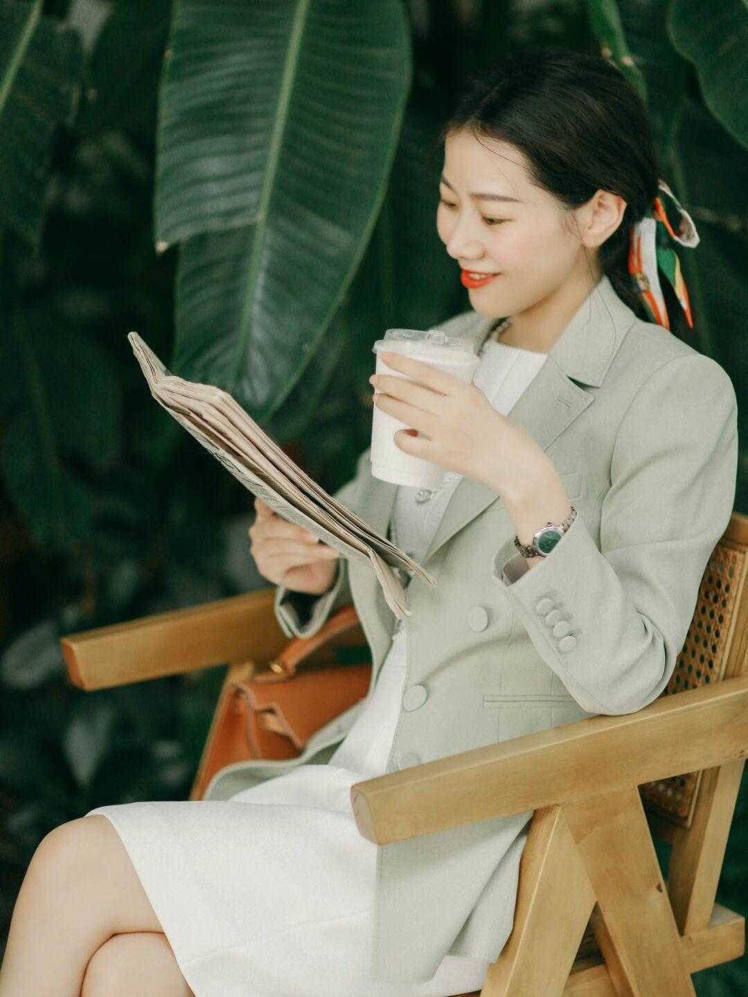 线条|腿粗腰粗怎么穿才显瘦?这几个小技巧值得看看,学到就是赚到