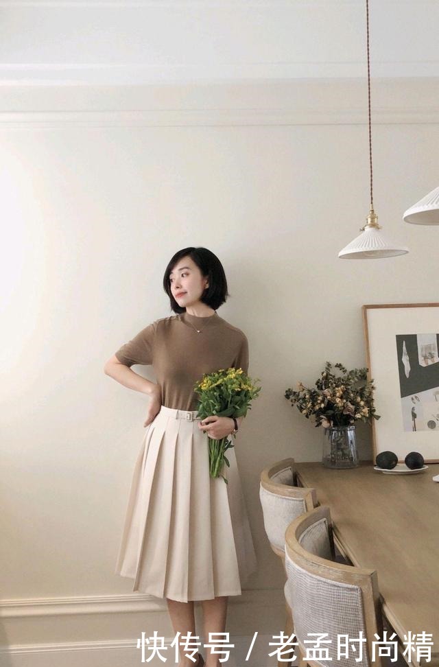 气质如兰的穿搭造型, 高级感就在“一件”之间, 不许你不知道