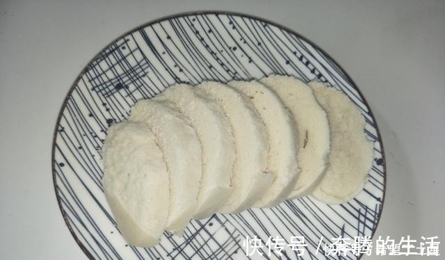 馒头|炸馒头片时,鸡蛋里面多加1样,馒头片不吸油,外酥里嫩真好吃