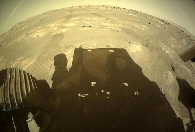 毅力号 行驶了340米,传回了70688张火星照,从毅力号照片显示了什么?