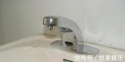 水表|入户水管换20的可以吗老师傅果断拒绝,开发商装的才是对,别换了