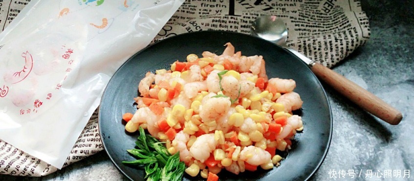 玉米粒炒虾仁,视觉上的享受,美食中的第一名!