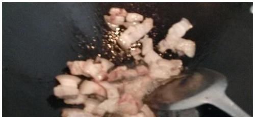  洋葱|坚持吃这“菜”，降血压防血栓，每周吃2次，血管也干净！