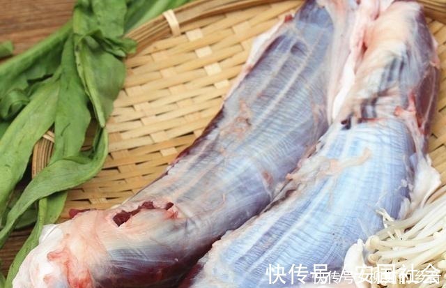 买牛腱子肉,注意区分前腱和后腱,口感差别大,教你1招,别被骗