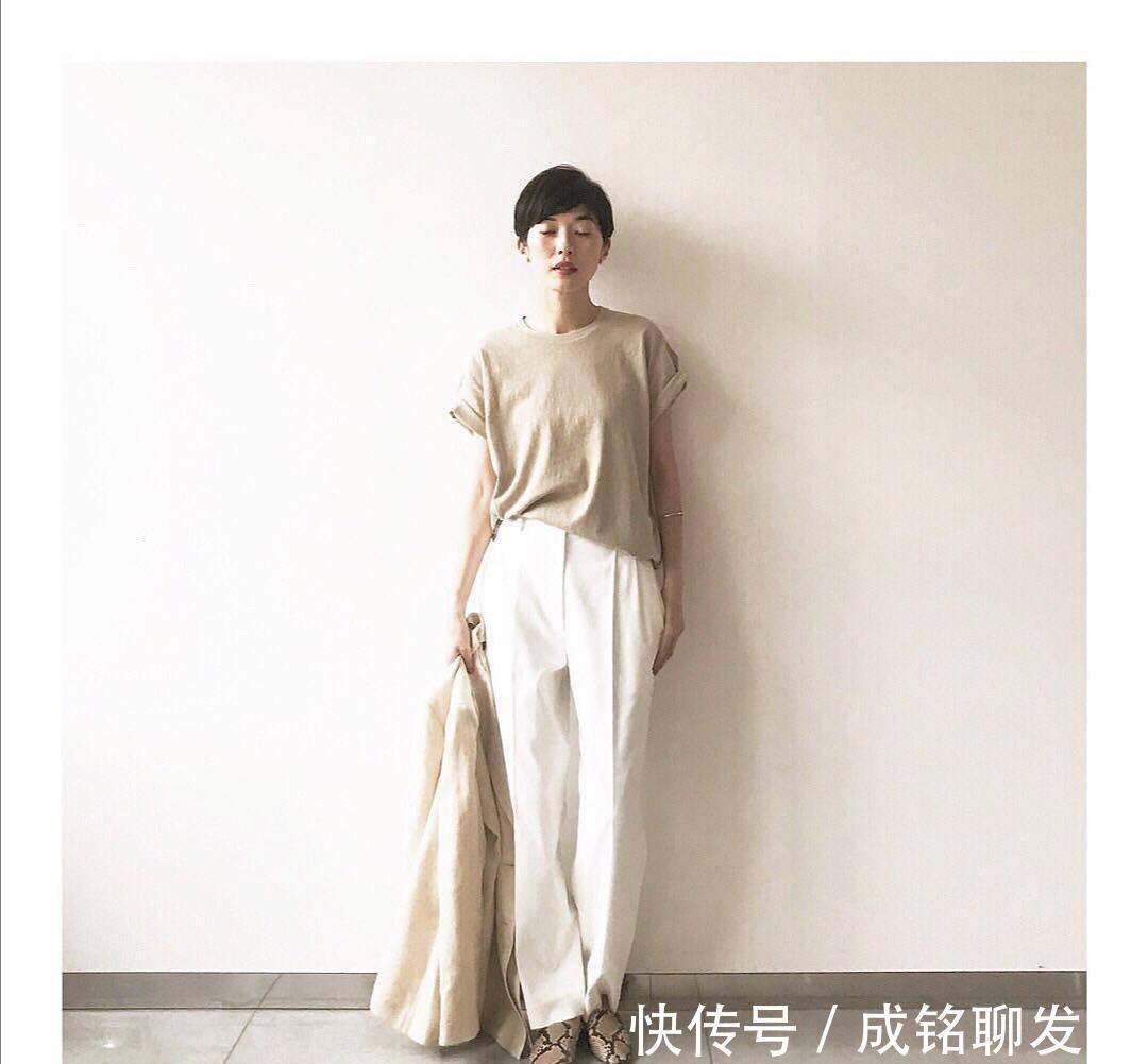 单品|“基础款”单品简单又百搭,夏季穿搭就靠“它”,时尚减龄又养眼