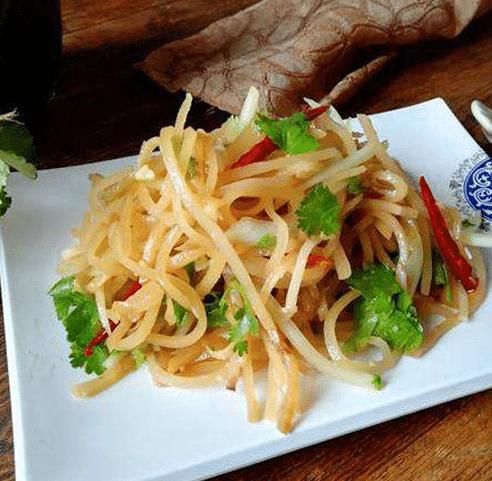 腌芥菜，直接加盐是外行！教你土方法，腌上20斤，脆爽又入味，香