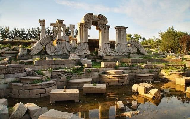 圆明园|火烧圆明园的历史真相，为何会有大批老百姓进进出出？