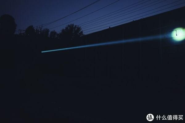 光剑在手，黑暗你走——纳丽德L10MAX白激光手电