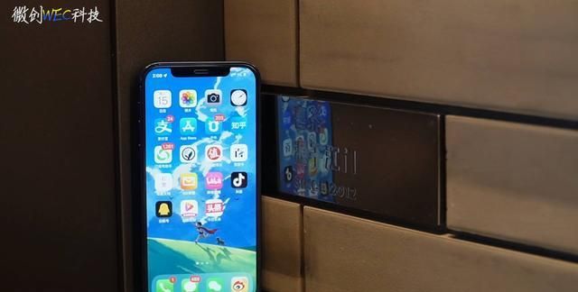 iphone|27万的iPhone 13！专门割有钱人的“韭菜”，这是智商税吗？