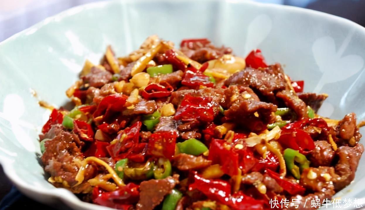 好吃|冬天,补充热能当然离不开牛肉了,爆炒牛肉软嫩不柴,好吃得劲!