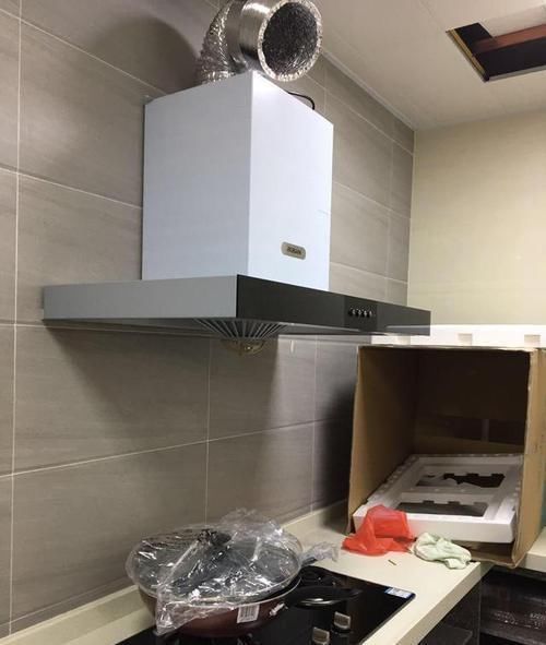 客厅|老公非要全屋集成吊顶，被人嘲笑成卫生间，完工后发现漂亮极了