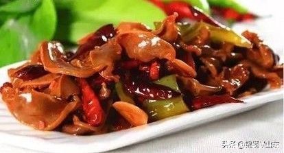 最适合春天吃的家常菜，有荤有素，清香几味，上桌都抢着吃！