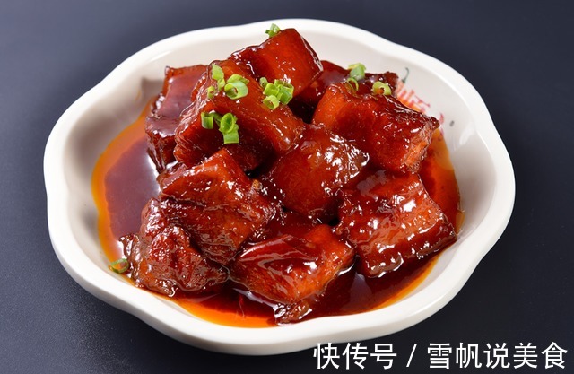 做红烧肉，掌握3个窍门，出锅后香味浓郁，色泽红亮，软糯不柴