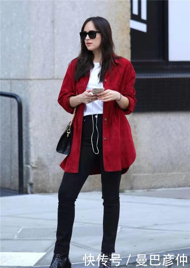 年关将近，又掀起了一股“红色”风潮，学会这些穿搭技巧，真优雅