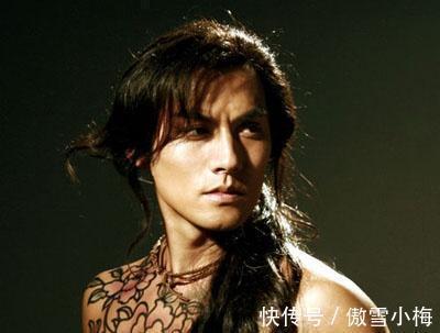 板斧!梁山三大肉搏高手,赤手空拳都无人敢惹,最后一名都能秒杀李逵