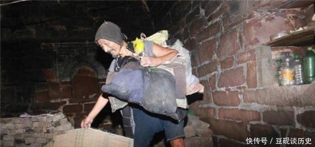 度日|状元后裔牛师静:60年代考上大学,年过70行乞度日,却乐在其中