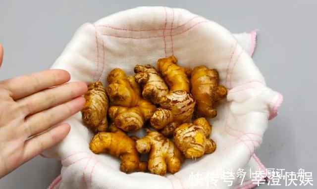 原来保存生姜这么简单，一次放10斤，随吃随取，放半年都不坏