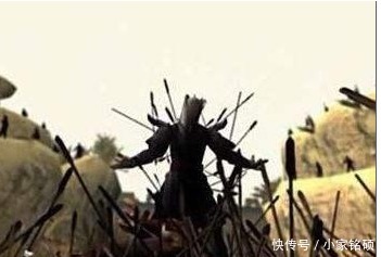 万箭穿心|他与马超、赵云打个平手, 刘备最想杀他，最后被万箭穿心