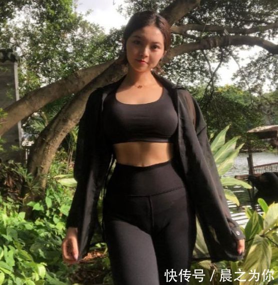 pine|30岁健身博主，用完美身材证明了：自律的女人，有多美！令人羡慕