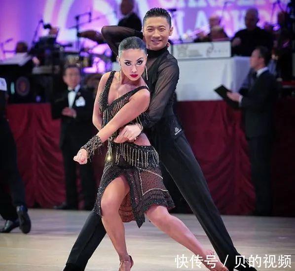 舞蹈|孩子在广场跳拉丁,服装被指太“暴露”,宝妈:不会让女儿这么穿