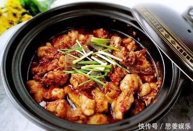 辣子鸡最好吃的做法,大厨教你在家做出来,越吃越上瘾收藏了