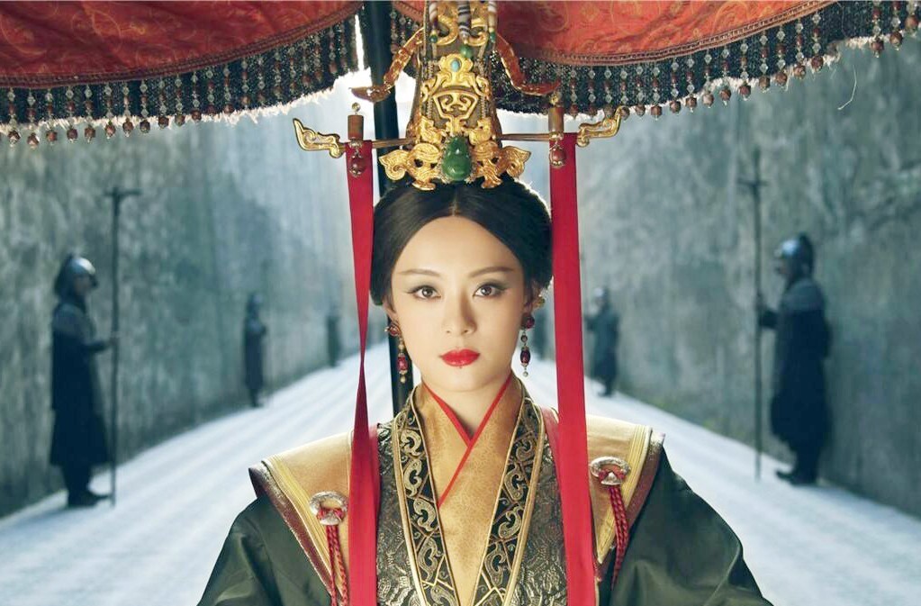 千古骂名|“豪放派”女人宣太后,掌握权力41年,因为一段话背上千古骂名