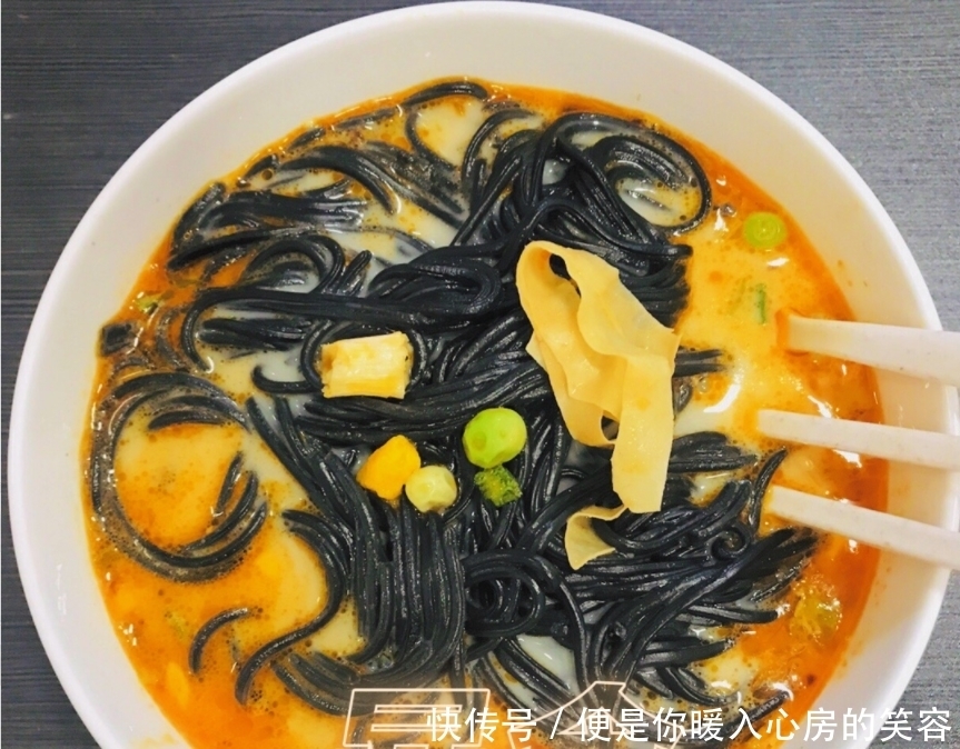 被称为泡面界“小王子”,汤达人在它面前都算小弟,吃过的算你识货!