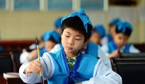 口才|李玫瑾:孩子6岁前这三种“兴趣班”没必要报,没啥用白交智商税