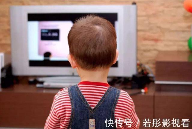 家长|科学研究:3岁前看电视的孩子,7岁时大脑变化明显,易伤到大脑