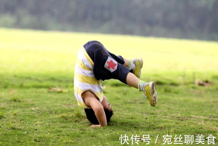 作业|李玫瑾:孩子放学回家写作业前,先让他去做一件事,学习效率更高