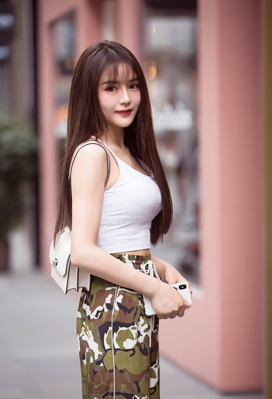 满分|气质满分的小姐姐，身材紧致动人，凸显女神的魅力