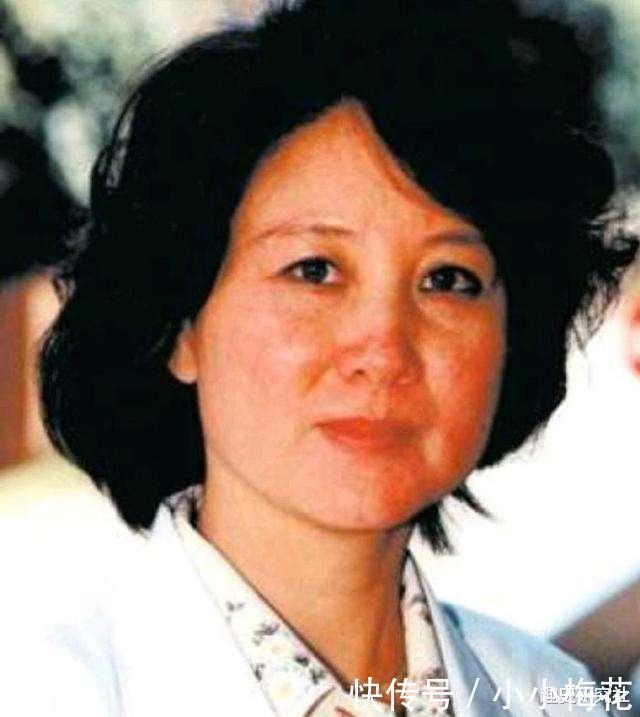 余秋雨前妻李红相伴14年却输给新欢,终在困境中涅槃重生