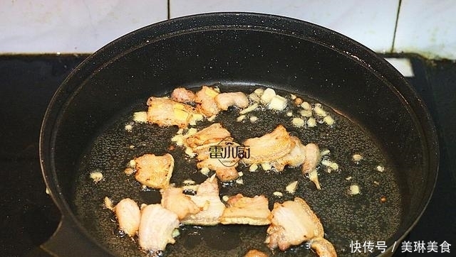 茄子最好吃的做法,不油不腻又入味,喷香喷香的真好吃!