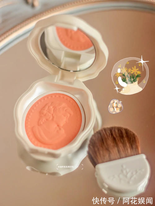 thro让人相见恨晚的高颜值腮红,配色好看又有颜,赶紧安排起来