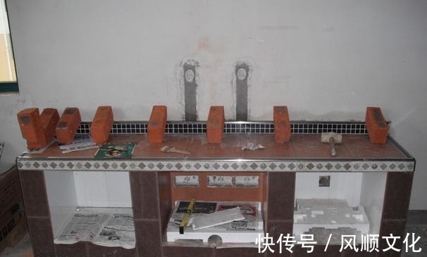 蜂窝砖|老公不顾家人反对用蜂窝砖砌了个电视柜,想不到效果美爆了!