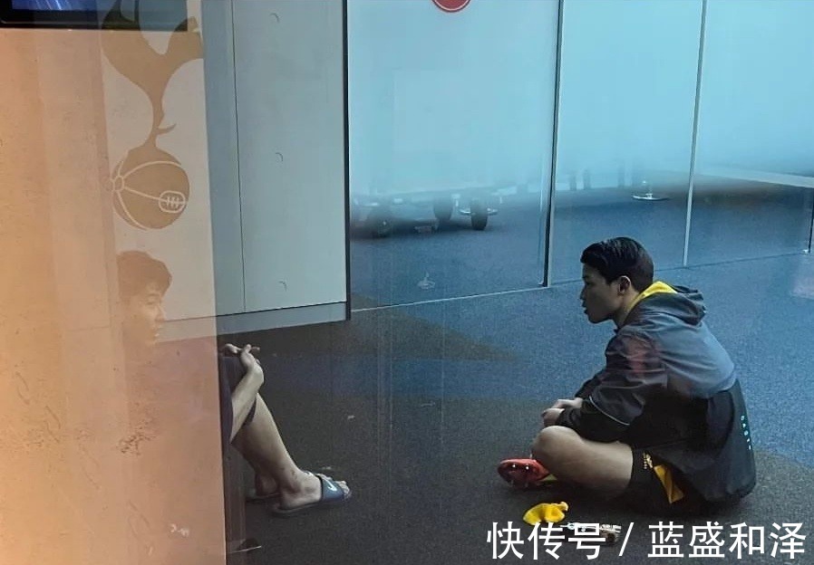 sport|三连败后孔蒂认输现在的这支热刺 不可能打进欧冠!