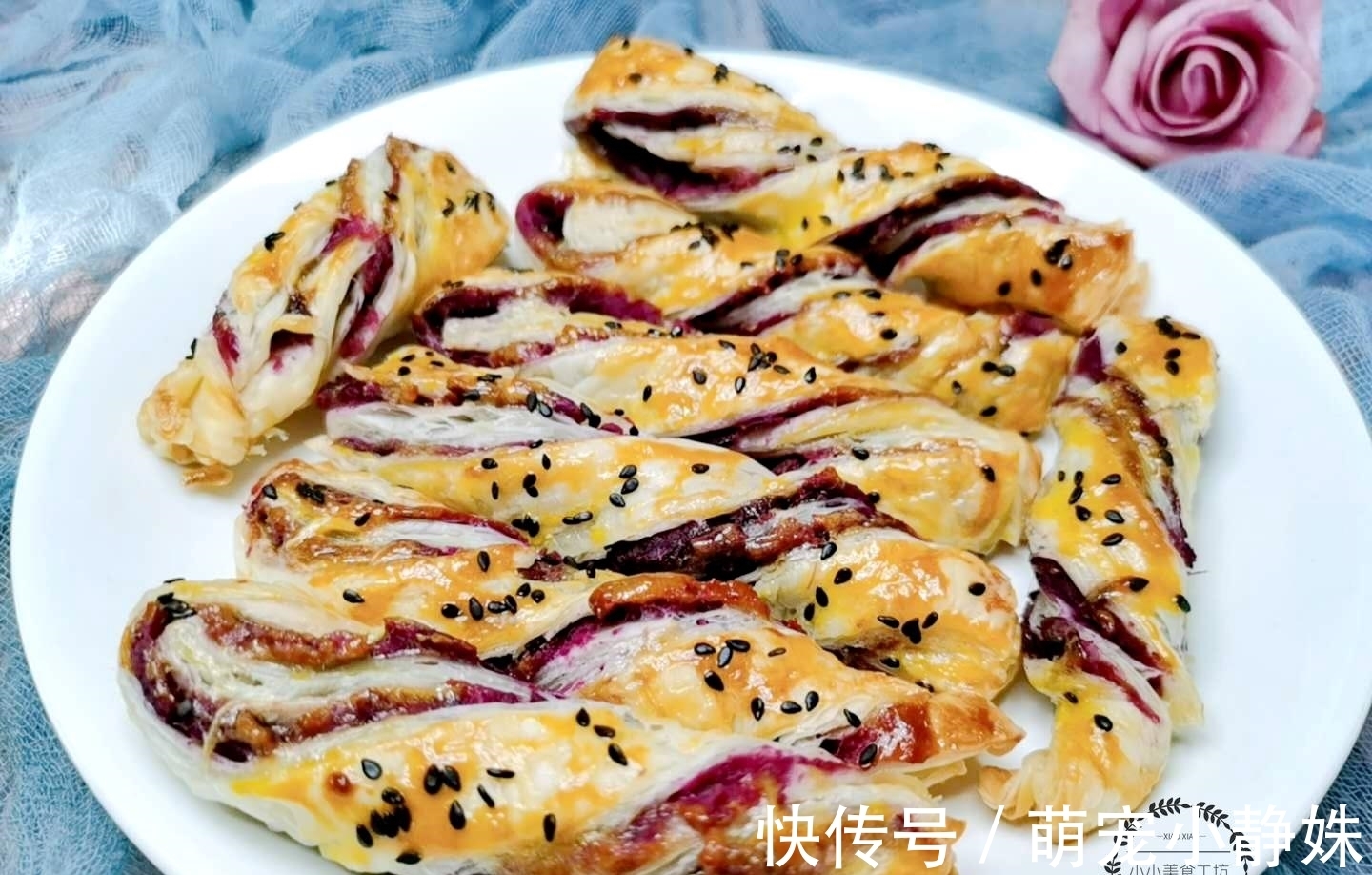 紫薯|2个紫薯2张手抓饼，教你做美味紫薯卷，无水无油，香甜酥脆真好吃