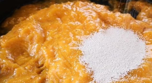 南瓜里加一碗红枣，不用烤箱，不用锅烙，简单一做，比面包还好吃