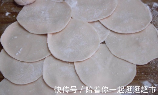 韭菜芹菜都靠边站,用这菜做饺子馅,营养还解馋