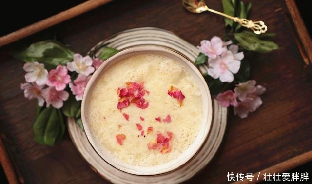 分钟|早餐吃鸡蛋,有一种懒人做法,简单又美味,只用2分钟,真省事