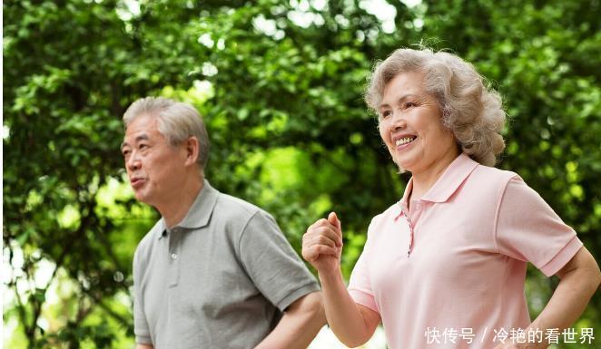  饮食|糖尿病患者，除了吃降糖药，三餐满足''5件事''血糖不升，还管饱