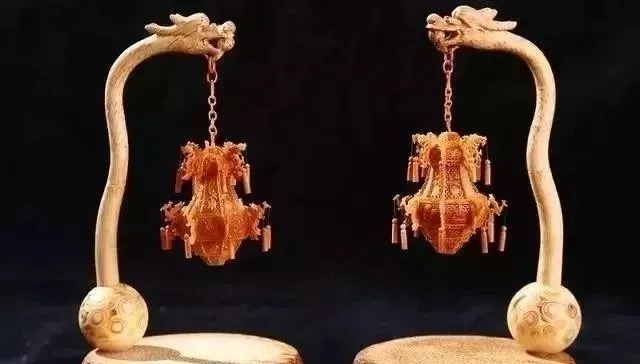 榫卯|70多个零件组成的橄榄核雕您见过吗?而且还是榫卯结构