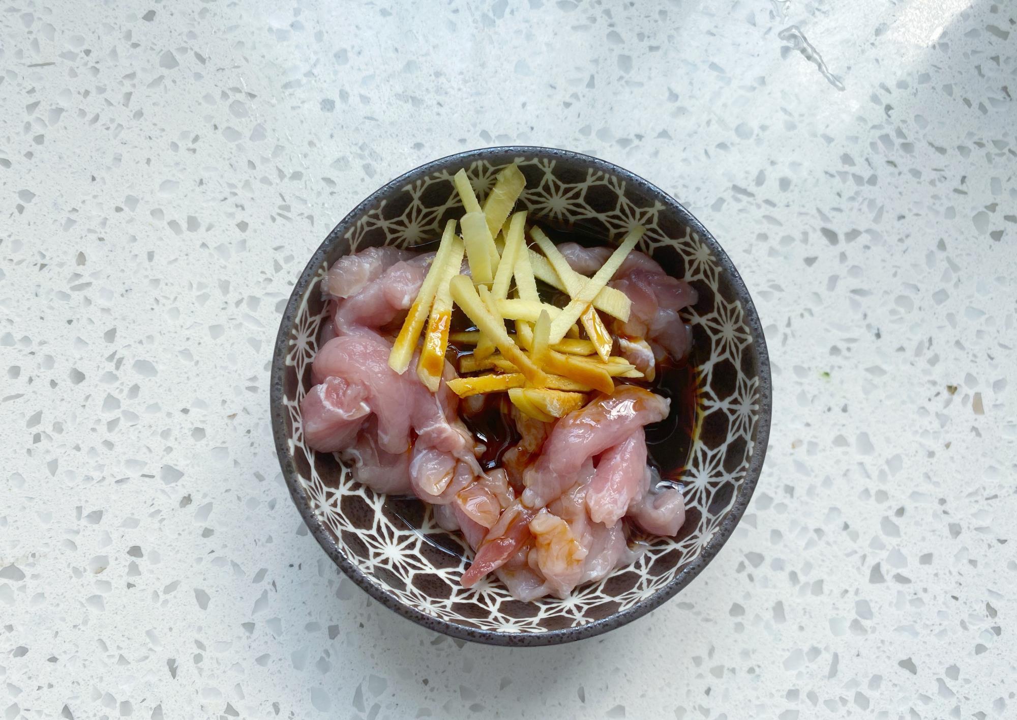瓠子烧肉|瓠子烧肉的家常做法,味道清爽又美味,5分钟上桌全家都爱吃