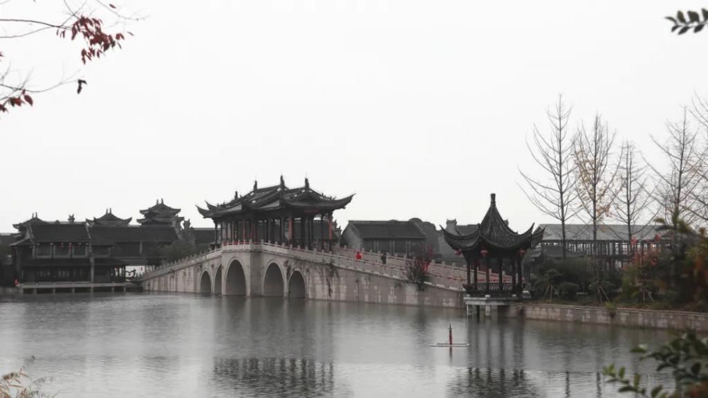 下雨天|讲真：下雨天千万不要来这水乡古镇