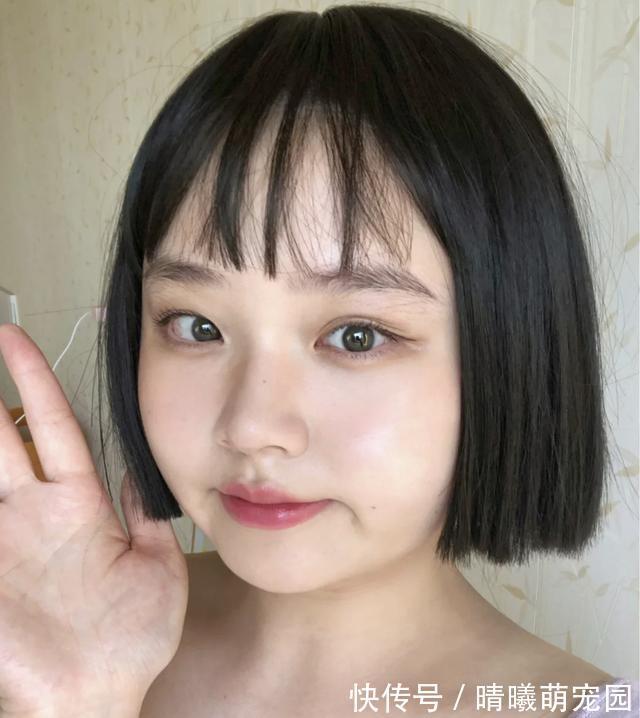 眉毛|圆脸女生要这样化妆,简单不复杂,但又很显脸小,新手都能学会